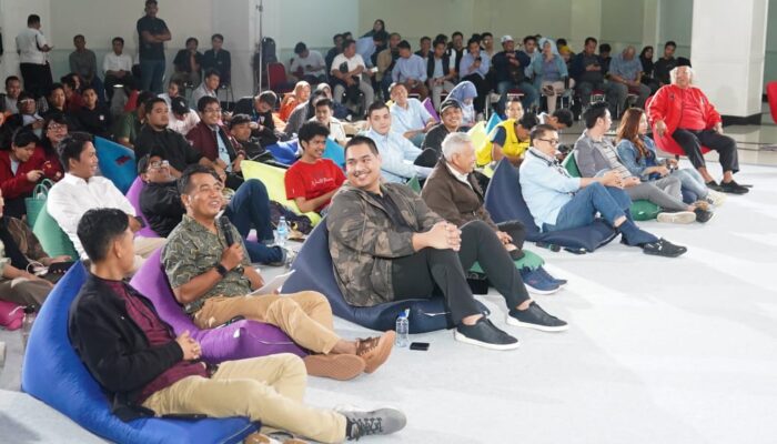 Menpora Dito Beri Literiasi Pendidikan Politik Kepada Anak Muda
