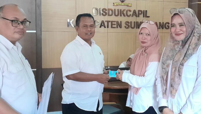 Dukcapil Sumedang Gencar Lakukan Perekaman KTP El Bagi Pemilih Pemilu 2024