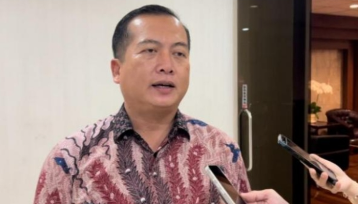 Kemlu Dalami Laporan 10 WNI yang Jadi Tentara Bayaran Ukraina Melawan Rusia