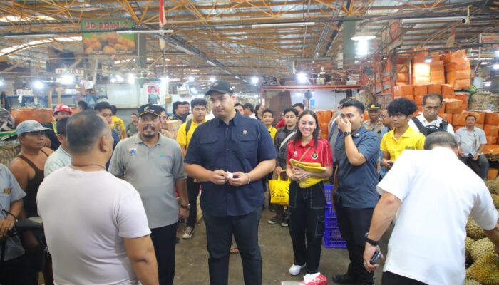 Dukung Pengembangan Wirausaha Muda, Menpora Dito Hadiri Pelatihan Literasi Keuangan Anak Muda Sekaligus Blusukan di PIKJ