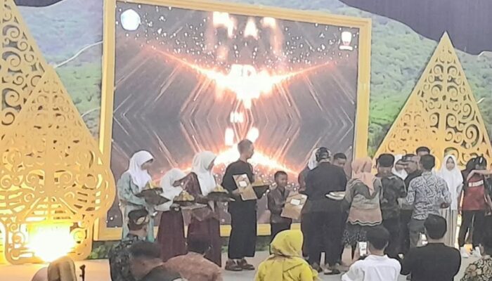 18 Peserta Didik Berprestasi Sumedang Mendapatkan Penghargaan Vidya Caryena