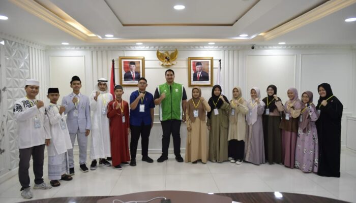 Menpora Dito Terima Audiensi Finalis Da’i Muda