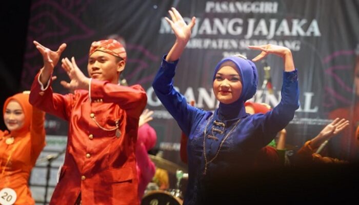 Nurul Aprilia dan Dicky Andhika Dinobatkan Sebagai Moka Pinilih Sumedang tahun 2024