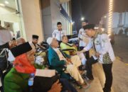 Kepulangan 300 Jemaah Haji Lansia dan Disabilitas Non Mandiri yang Ikut Safari Wukuf Disambut Haru