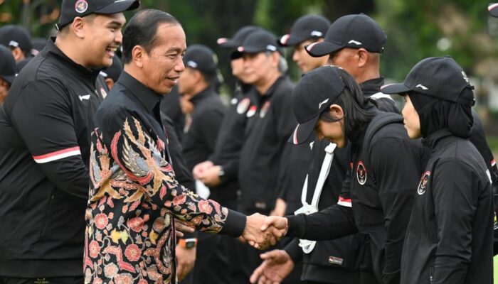 Presiden Jokowi Lepas Kontingen Indonesia yang Akan Berlaga di Olimpiade Paris 2024
