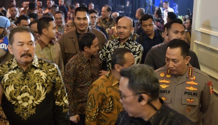Menpora Dito Hadiri Malam Puncak Anugerah Hoegeng Awards 2024
