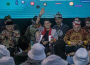 Menparekraf Sandiaga Promosikan Produk Fesyen Lokal