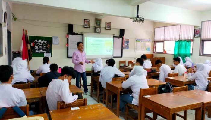 HSI Soroti Rencana Dinas Pendidikan Jakarta Hapus KJP Plus bagi Siswa Sekolah Swasta