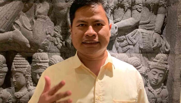 Komentar Direktur HSI Soal Mundurnya Airlangga Hartanto Sebagai Ketum Golkar