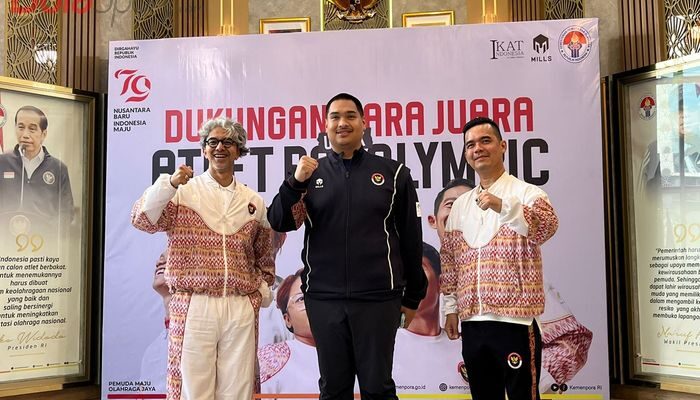 Menpora Dito Sampaikan Apresiasi dan Terimakasih pada Desainer Kostum Kontingen Indonesia di Paralimpiade 2024 Paris