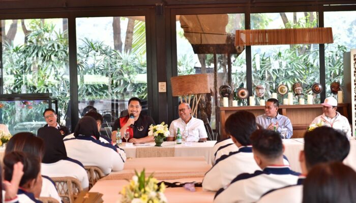 Menpora Dito Ariotedjo: Angkat Besi Jadi Prioritas Utama Usai Raih Medali Emas di Olimpiade 2024