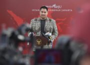Menpora Dito Ikut Rapat Bersama Presiden Jokowi Bahas Revitalisasi dan Pemanfaatan Fasilitas Olahraga