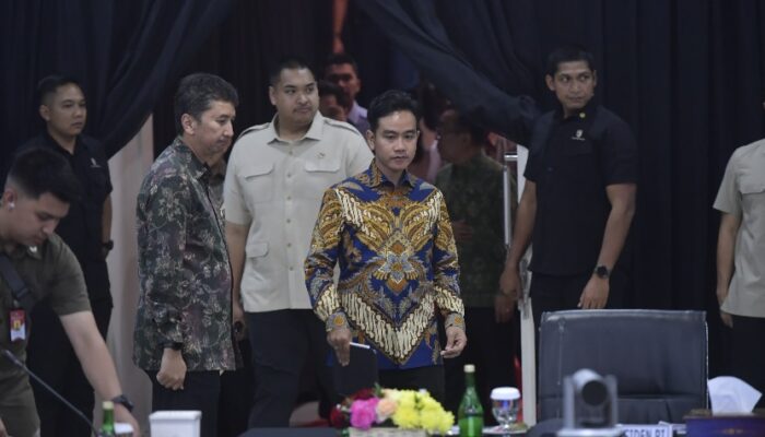 Wapres Gibran Pimpin Rapat DBON : Minta Komitmen Kementerian/Lembaga dan Kurikulum Khusus SKO Diperbaharui