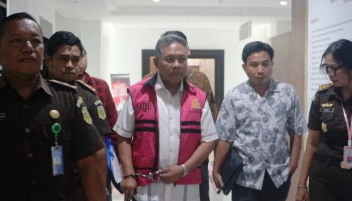 Kasus Korupsi Baru, Mantan Bupati Lobar Zaini Arony Ditahan Kejati NTB