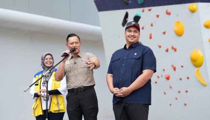 Menpora Dito Bersama AHY Tinjau Cibubur Youth Elite Sport Center