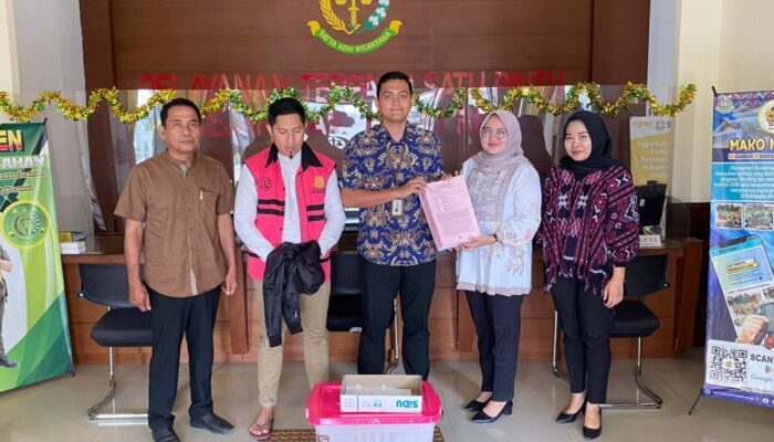 Tersangka Dugaan Korupsi Dana KUR BSI KC Bima Dilimpahkan ke JPU