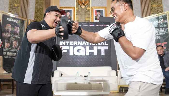 Menpora Dito Dukung One Pride MMA: Bukti Komitmen Majukan Olahraga Combat di Indonesia
