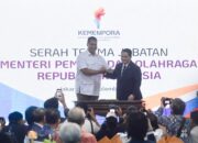Serah Terima Jabatan, Erick Thohir Resmi Jadi Menteri Kemenpora