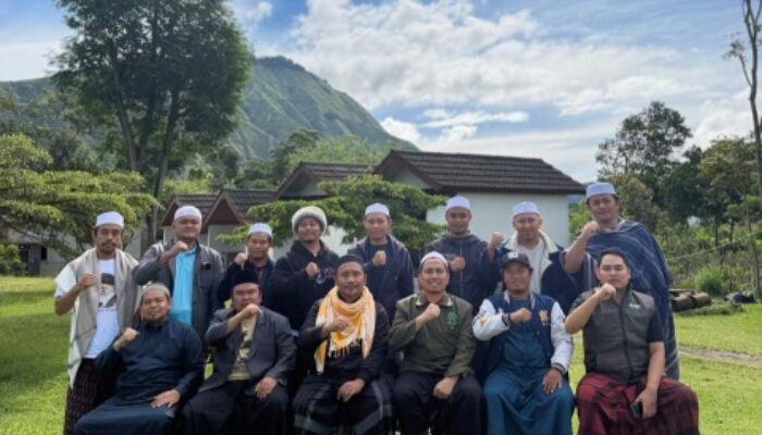 Jaga Sanad Keilmuan Makkah, Alumni Madrasah Ash-Shaulatiyah di Lombok Resmikan Perkumpulan Ahbab